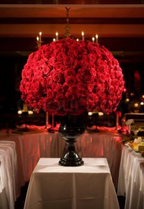 5433645-large-red-rose-flower-arrangement